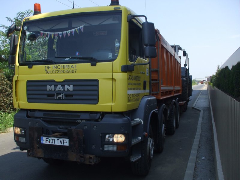 AS Construct - Inchirieri utilaje de constructii si autobasculante